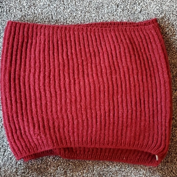 BP Infinity Scarf - Picture 4 of 4